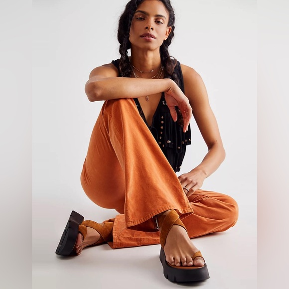 NWT Free People We The Free Jayde Corduroy High Rise Flare Jeans in Cognac - Picture 8 of 14